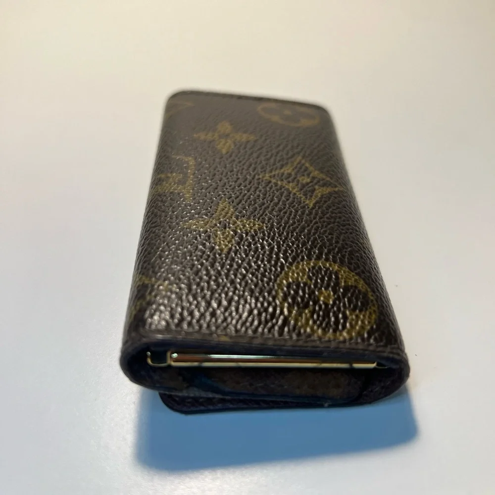 Louis Vuitton LV Coated Canvas Monogram Logo 3 Key Holder Wallet Cardholder